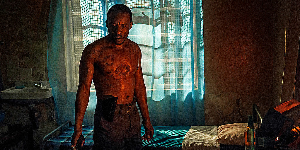 fivefingersformarseilles_05