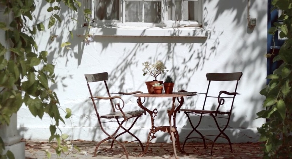 TVC - Valpré - farm charm dressing