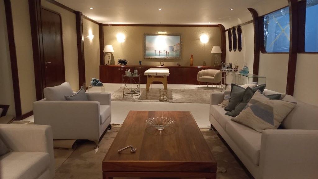 Feature yacht interior from draft to execution